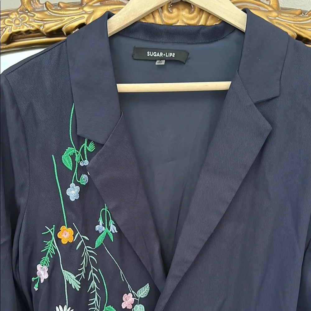 Floral Embroidered navy trenchcoat - Picture 7 of 7